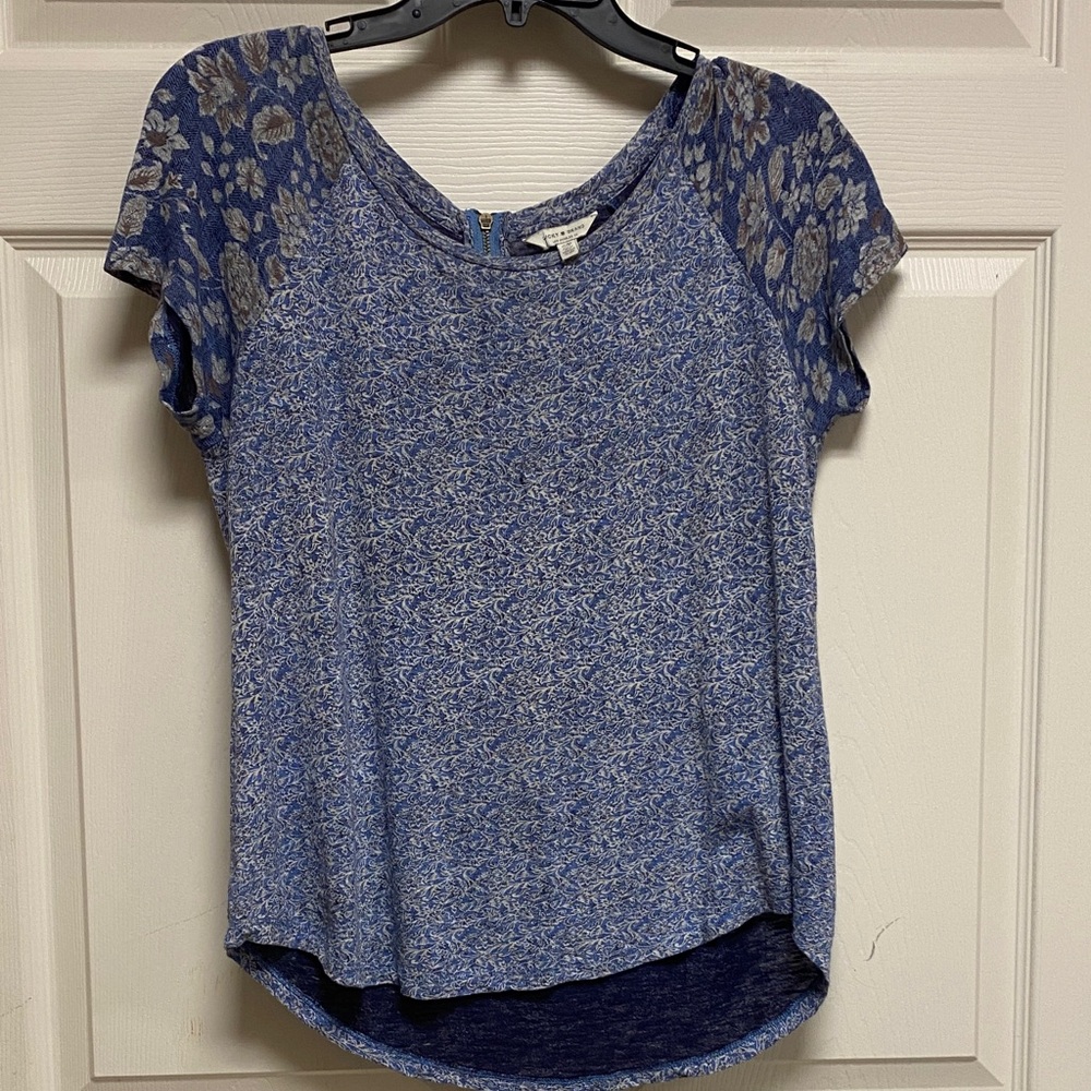 Lucky Brand Floral  Blue Women's Top